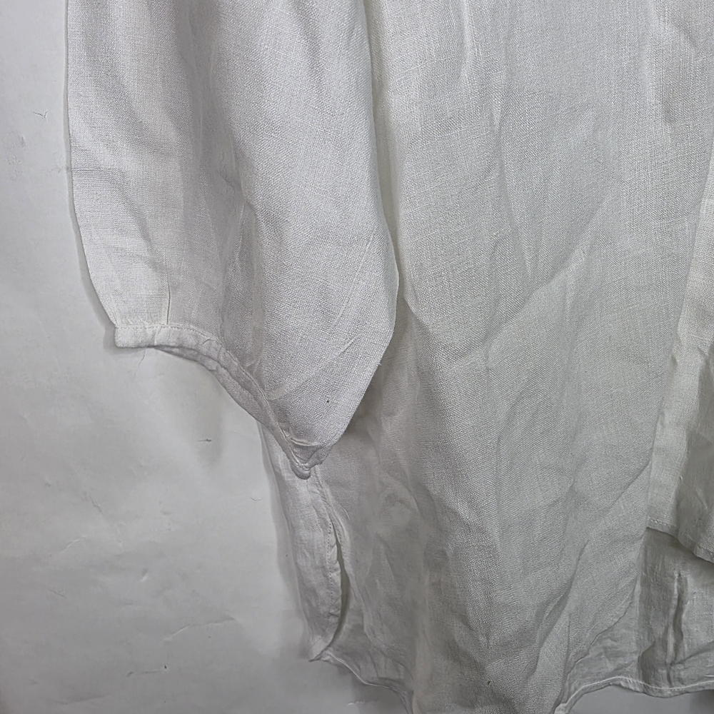 Women's White Blouse - Picture 5 of 9